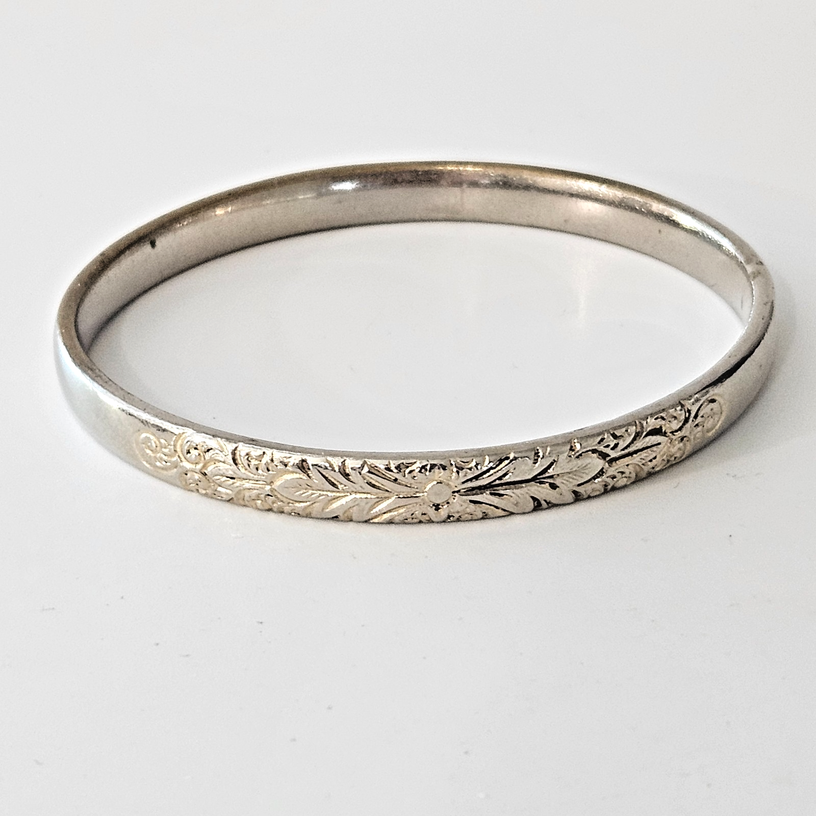 Vintage Whiting Davis Bracelet Bangle Etched Solid Heavy