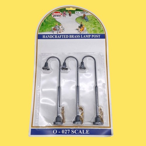 Juego de 3 postes de lámpara iluminados cuello de cisne escala O y O27 modelo Power 6083 nuevos | Zustand: New