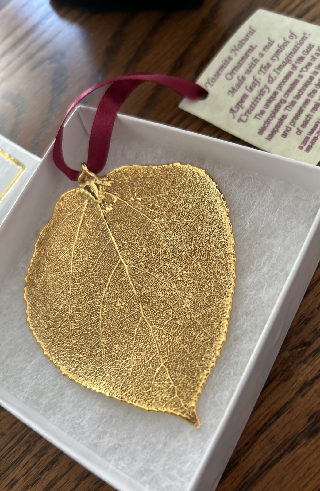 Vintage 1994 Real Aspen Leaf Dipped 18K Gold Pend… - image 3