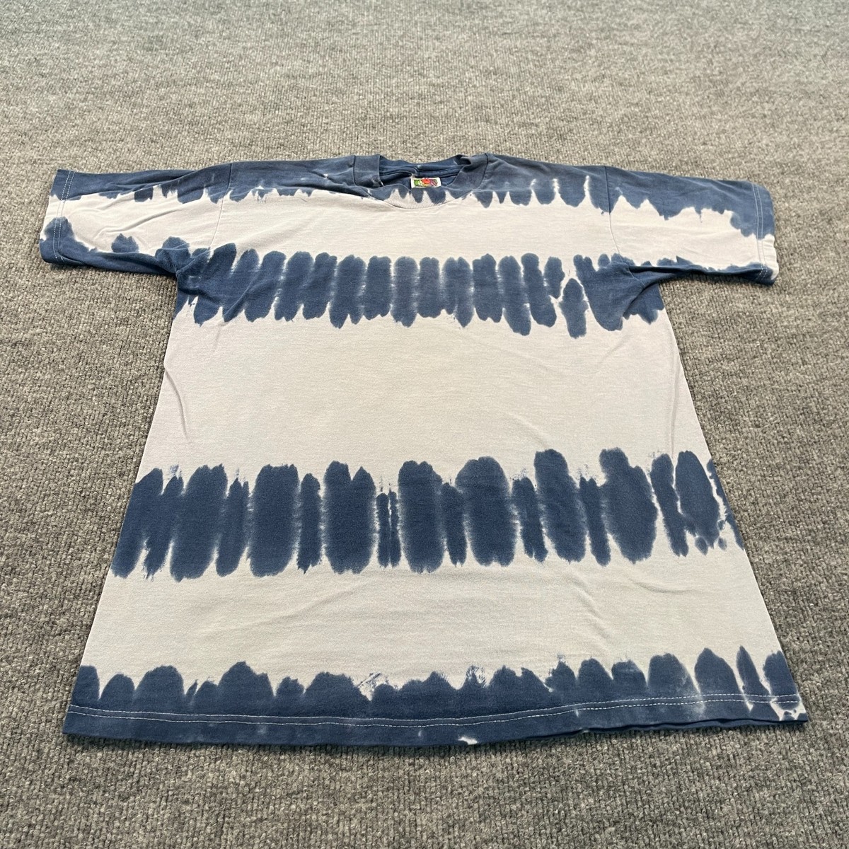 Vintage 90s Fruit-Of-The-Loom Horizontal Stripe Tie Dye Shirt M