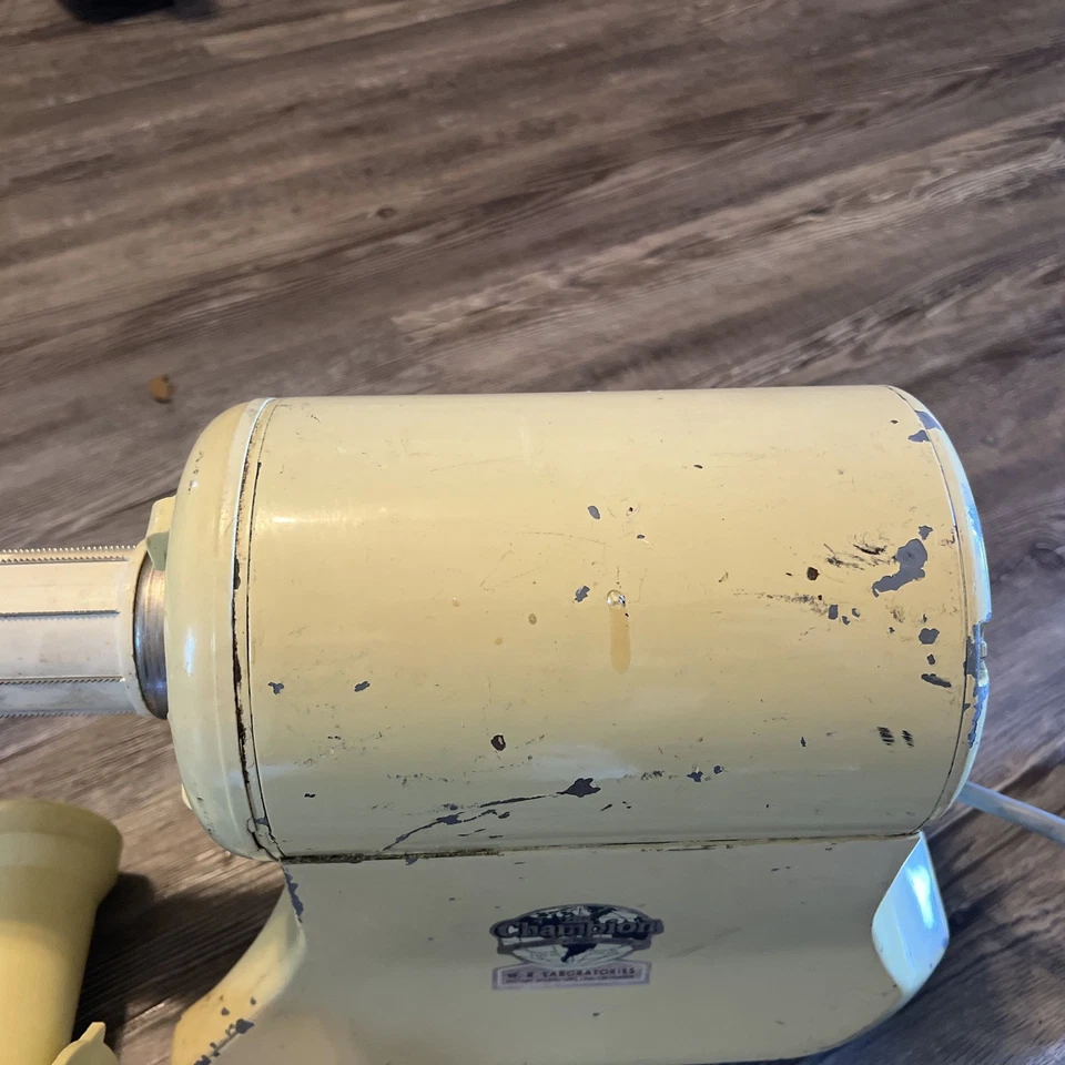 Exprimidor de alta resistencia The Champion - VERDE vintage GE AÑOS 70 Foto 3 de 4