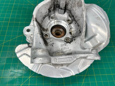 12-18 BMW F20 F30 F32 F36 AWD Front Spindle Wheel Hub Bearing 