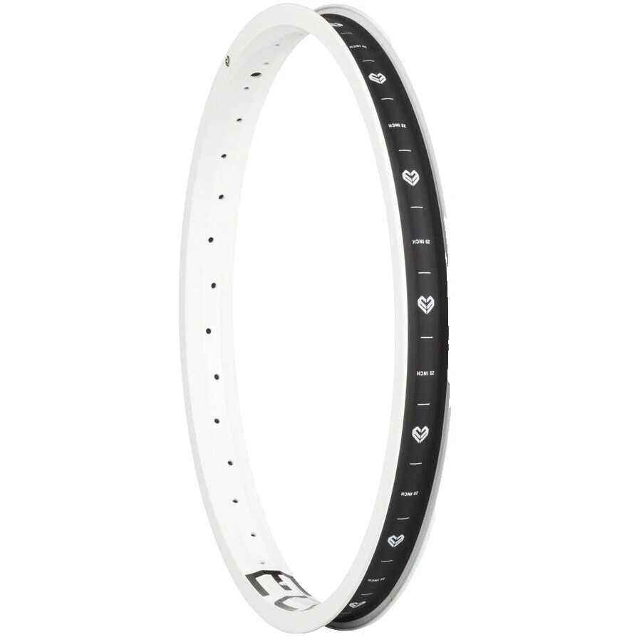 Llantas 20 blanco en bicicleta