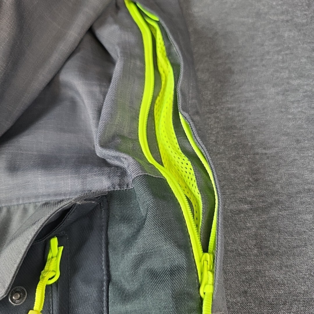 Under Armour Storm Infrared Ghost Shell Hooded Wa… - image 10