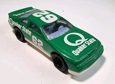 Hot Wheels McDonald’s Quaker State #62 Green Ford Thunderbird 1/64 Diecast