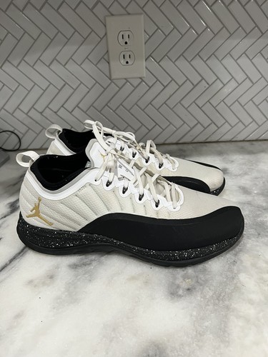 jordan trainer prime all black