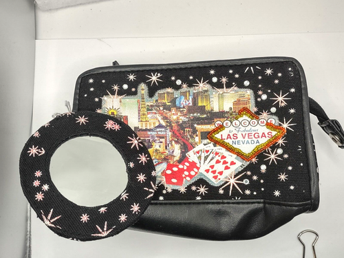 Las Vegas Nevada Clutch Purse with key chain mirror - Picture 3 of 4