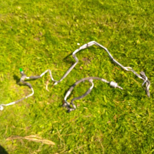 ALFA ROMEO 147 JTD 1.9 AIR CONDITIONING PIPE HOSES. GOOD CONDITION. NO RESERVE. - Picture 2 of 7
