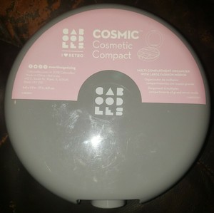 caboodles cosmic compact case