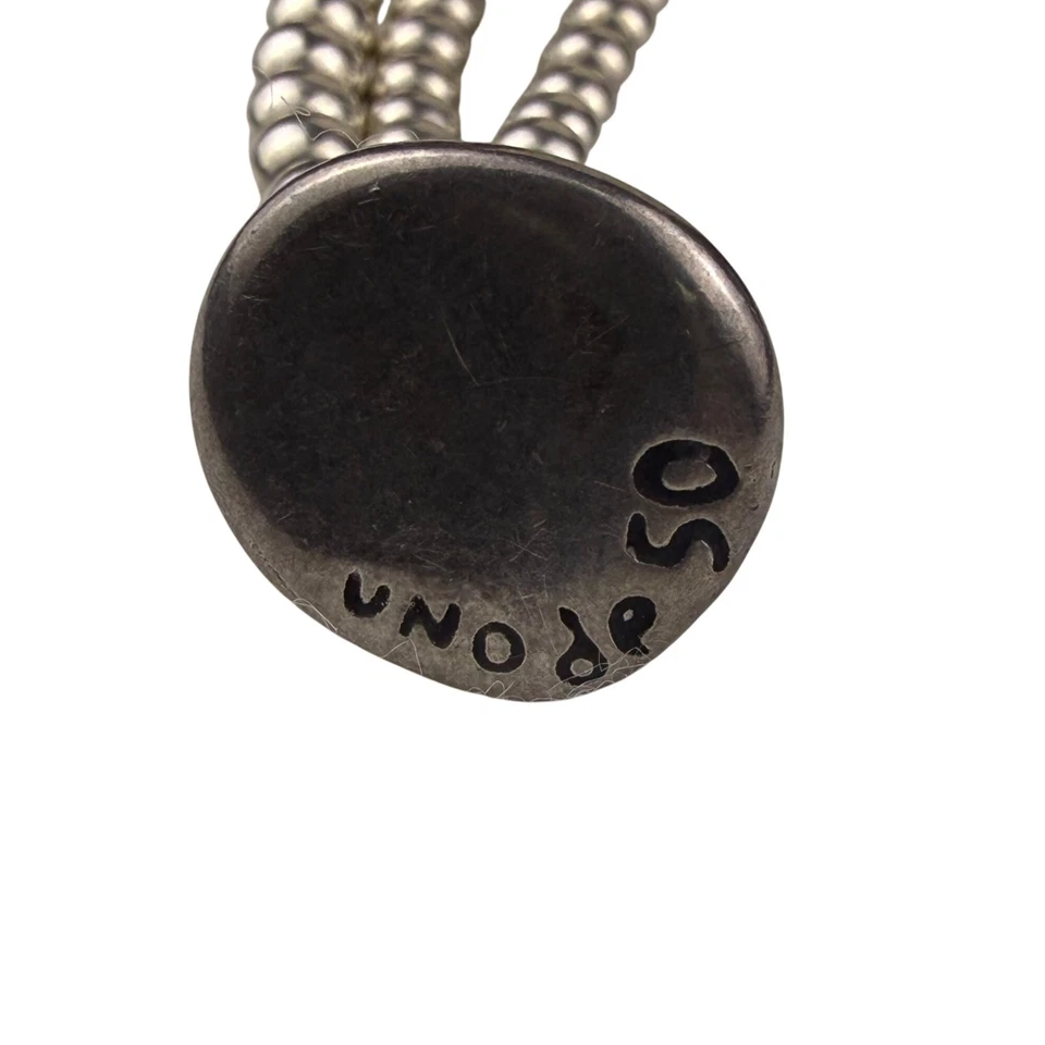 Pulsera de perlas sintéticas con cuentas y tono plata Uno De 50 para mujer Foto 2 de 4