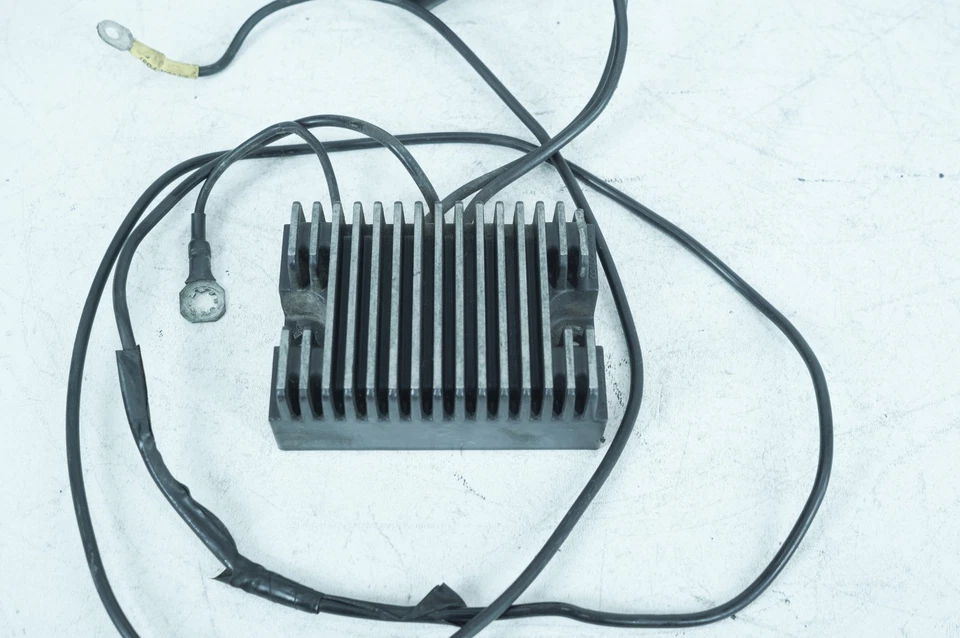 2001 Harley Dyna FXDXT Super Glide T-Sport OEM Voltage Regulator Rectifier - Image 4 of 4