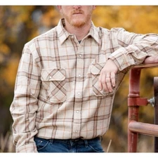 Wyoming Traders Shirt Men's XL Tan Plaid Snap Up 100% Wool Ranch Wear