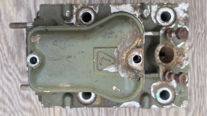 Lombardini 5LD825-3 Cylinder Head Diesel Engine TIPO833 Used, Parts or Rebuild#2
