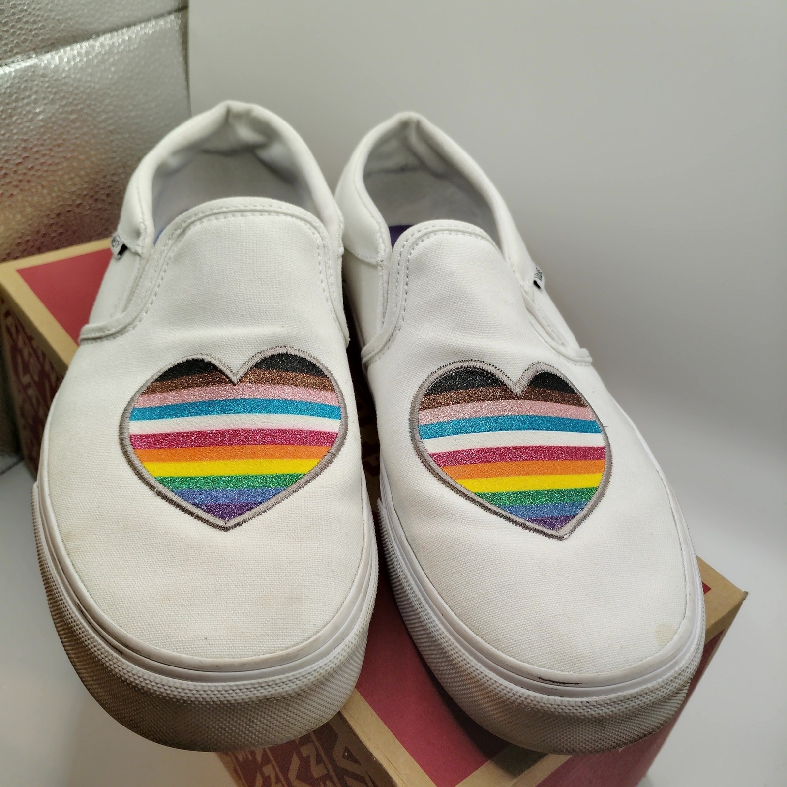 Vans Asher Pride Glitter Heart White Canvas Slip-On Shoes Womens 9 Mens 7.5 Box