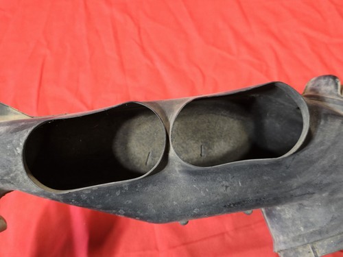 81 91 CHEVY GMC TRUCK SUBURBAN INNER FENDER AIR INTAKE TUBE #15602319 - Picture 6 of 7