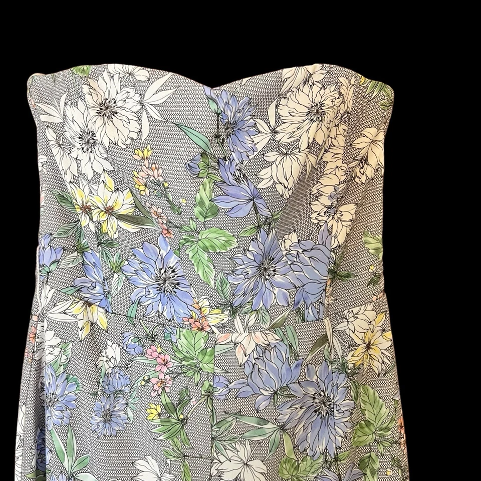 H&M Botanical Print Strapless Cropped Wide Leg Jumpsuit Women’s Sz 6 Side Zip - Image 3 of 4