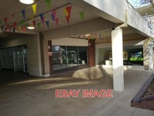 PHOTO  EMPTY SHOPS DROITWICH IN RECENT YEARS VARIOUS BUSINESSES HAVE TRIED IN TH
