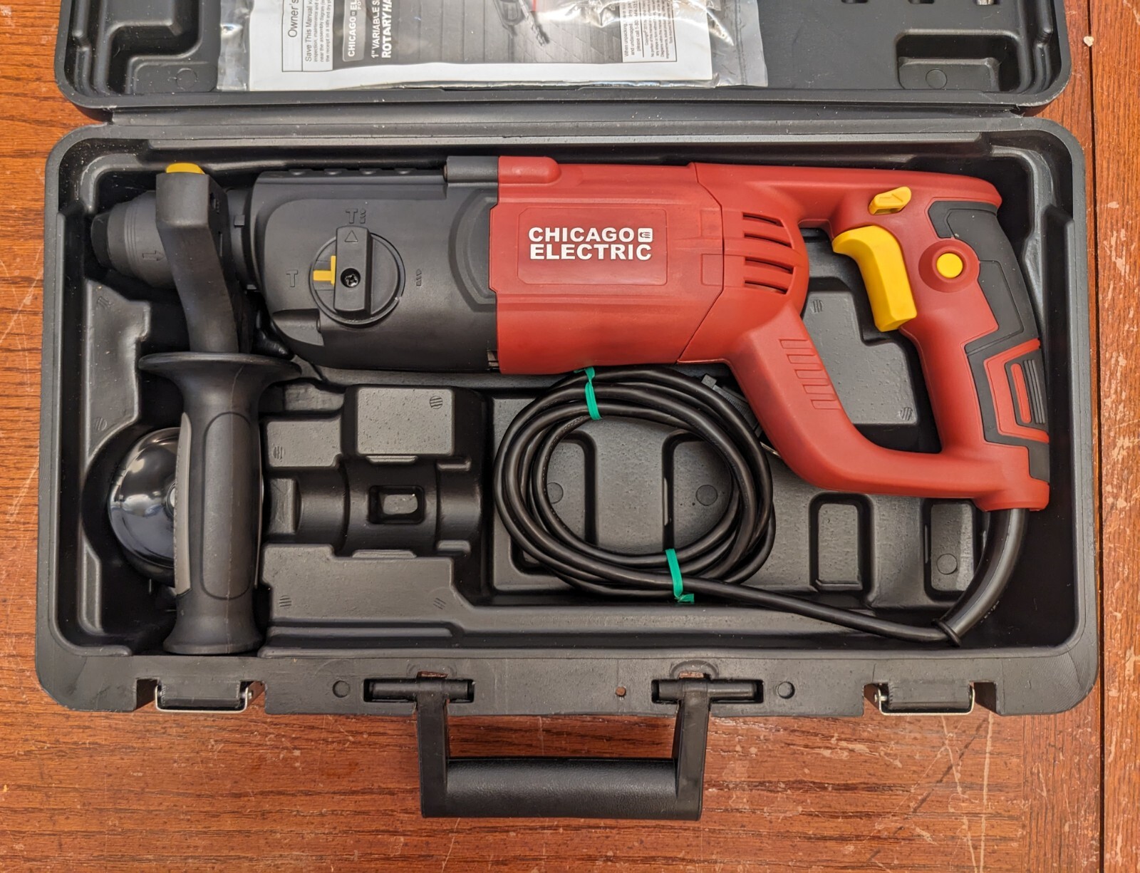 Chicago Electric 1” SDS Rotary Hammer 69276 NEW IN OPEN BOX NEVER