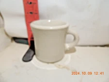 WALLACE CHINA , HEAVY RESTAURANT MUG - CODED 11-U FOR 1954 DATE