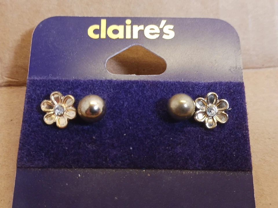 Pendientes Esfera y Flor Cristales Chapados en Oro 18kt Foto 2 de 4