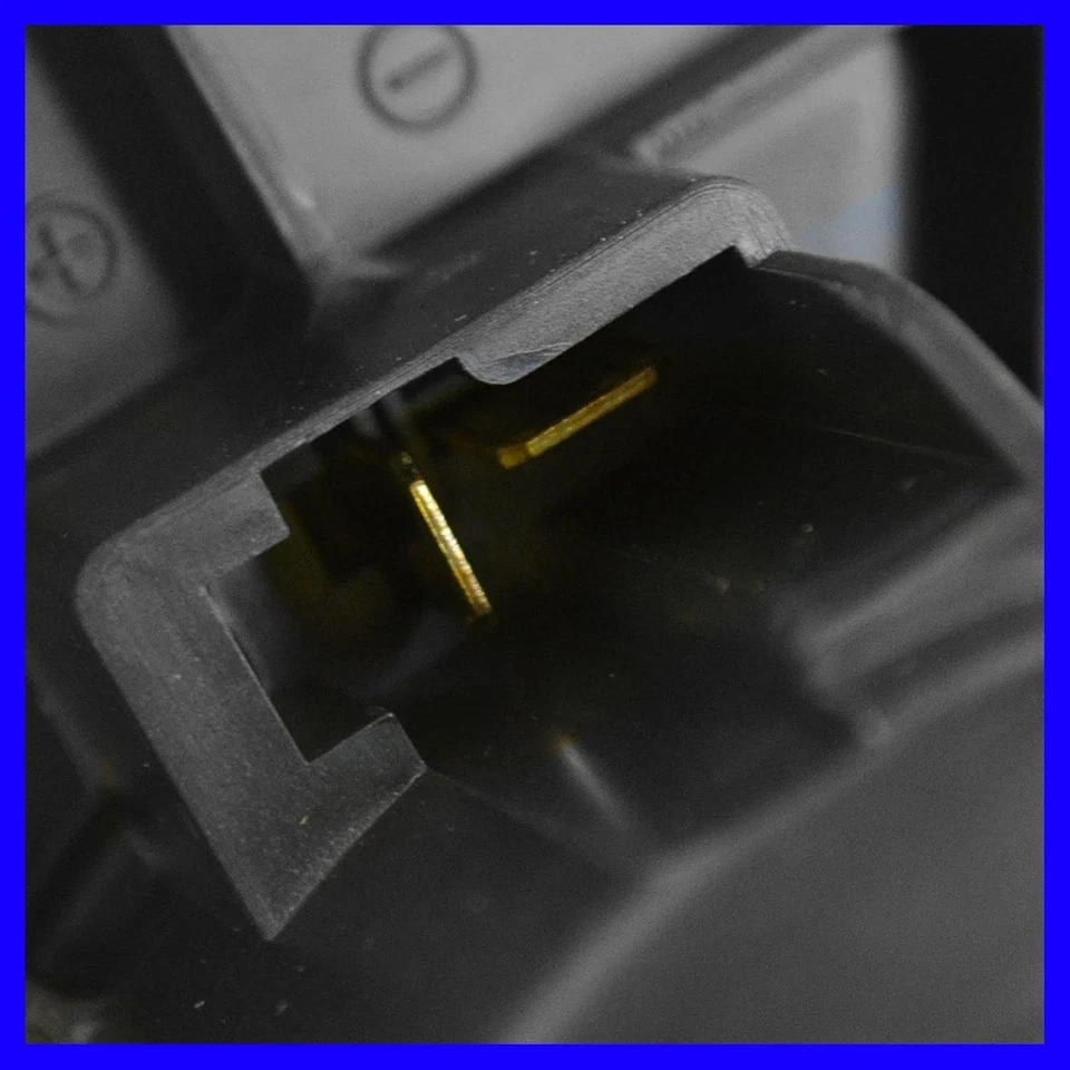 HVAC Blower Motor Assembly TRQ HMA84869 Foto 2 de 4