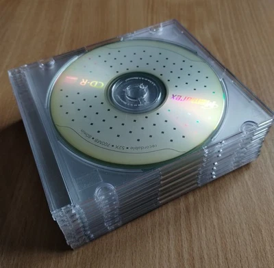 Memorex CD-R x10 recordable media, 52 x 700MB x 80-minute (each in jewel case) - Image 1 of 4