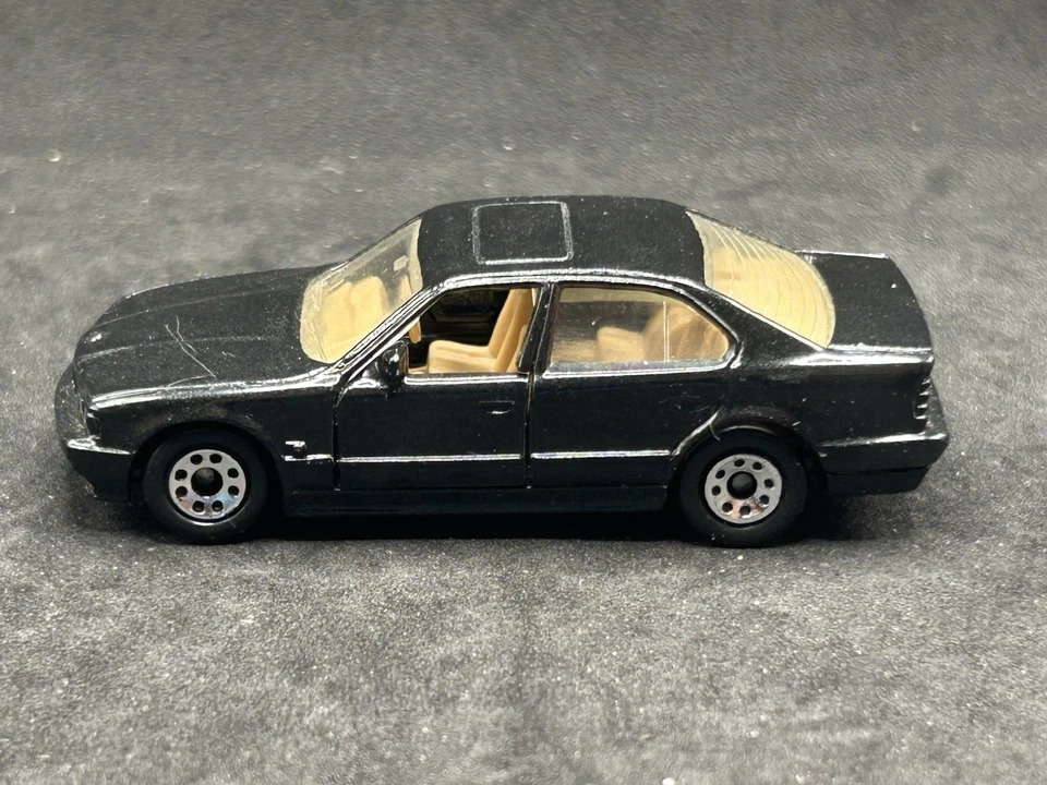 Matchbox MB31 BMW 5 Series Black - Opening Doors RARE - Image 3 of 4