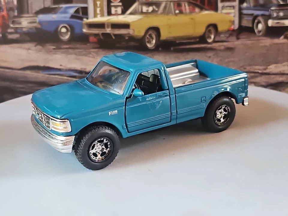 VINTAGE *RARE**MAJORETTE 1/32 SCALE FORD F150 SHORT BED EXTRA RARE HARD TO FIND  - Image 2 of 4