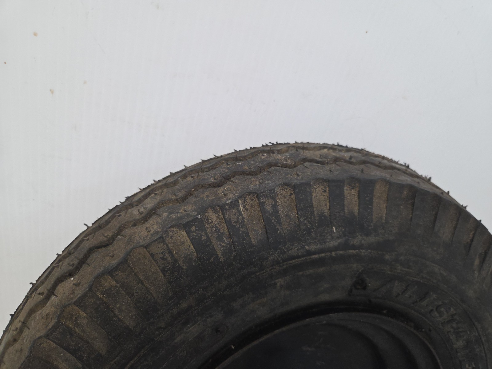 Vintage NOS Sears Allstate Single Wheel Trailer Wheel and Tire  4.80/4.00-8