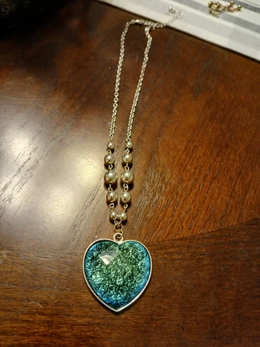 VETEMENTS Collana cuore moda