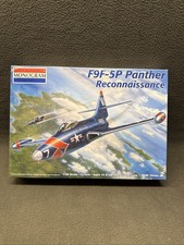 Monogram F9F-5P Panther Reconnaissance 1:48 M...