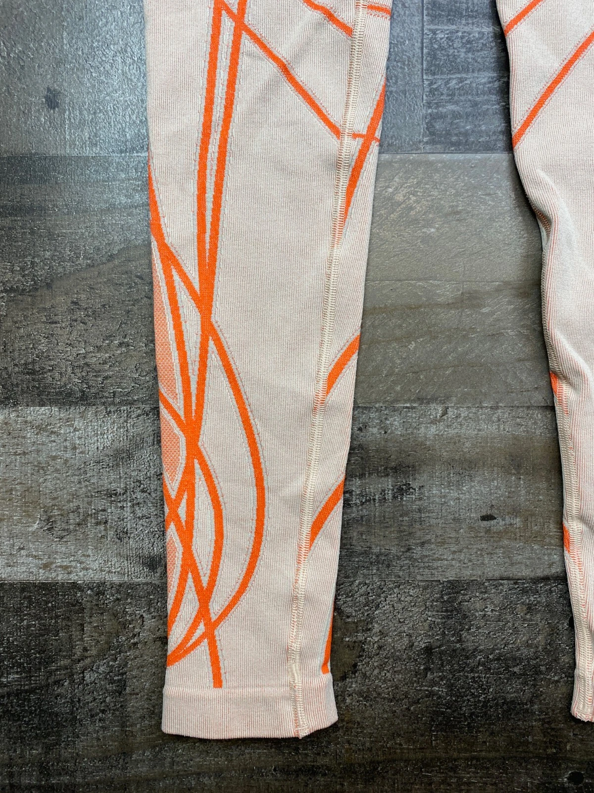 gymshark wtflex linear seamless compression leggings