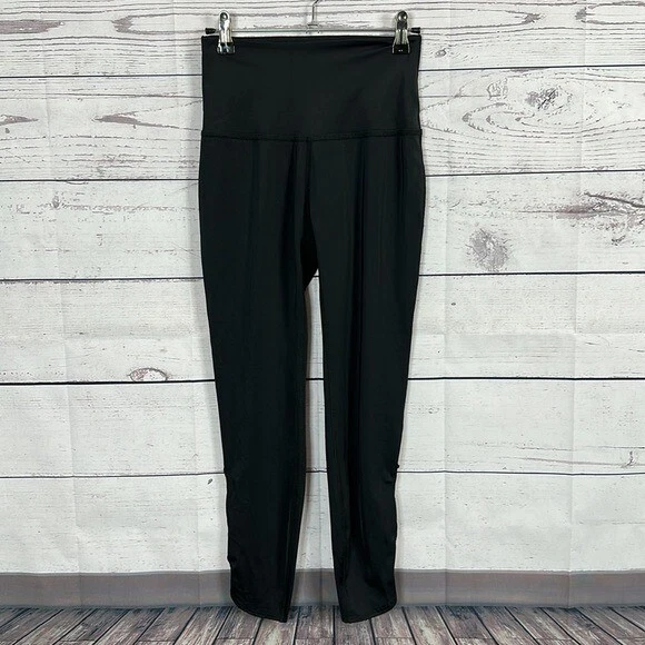 beyond-yoga high rise cutout smooth compression leggings