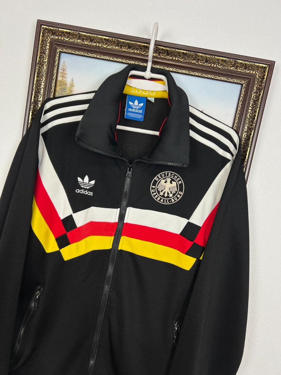 アディダス ドイツ 2010 ワールドカップ オフィシャル トラックジャケットO アディダス ドイツ 2010 ワールドカップ オフィシャル トラック