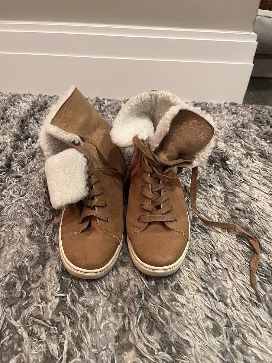 Ugg Croft High Top Sneaker in Chestnut Sheepskin Suede Lined Size