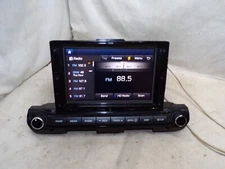 17 18 Hyundai Elantra Media Radio Receiver 96160-F2100UAT STE08