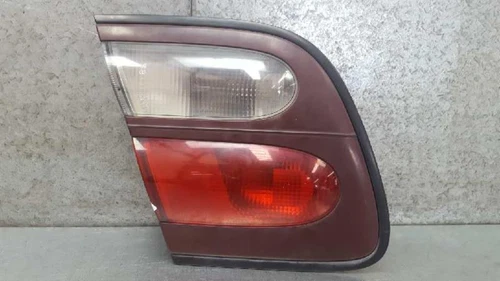 265540N028 Piloto Trasero Izquierdo Interior para NISSAN ALMERA (N15) GX 1871992 - Imagen 1 de 10