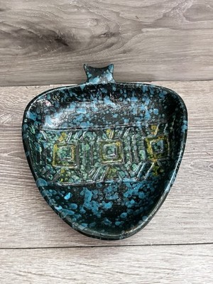 Bitossi Rimini Blu Up Tilt Triangle Fish Ashtray Raymor Italy MCM 1950's 1960's
