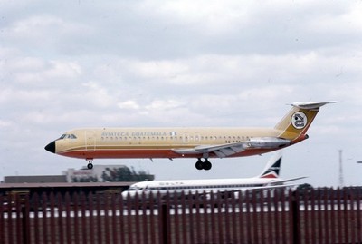 AVIATECA GUATEMALA, BAC one eleven, TG-AZA, Miami, in 1979, TWO aircraft slides