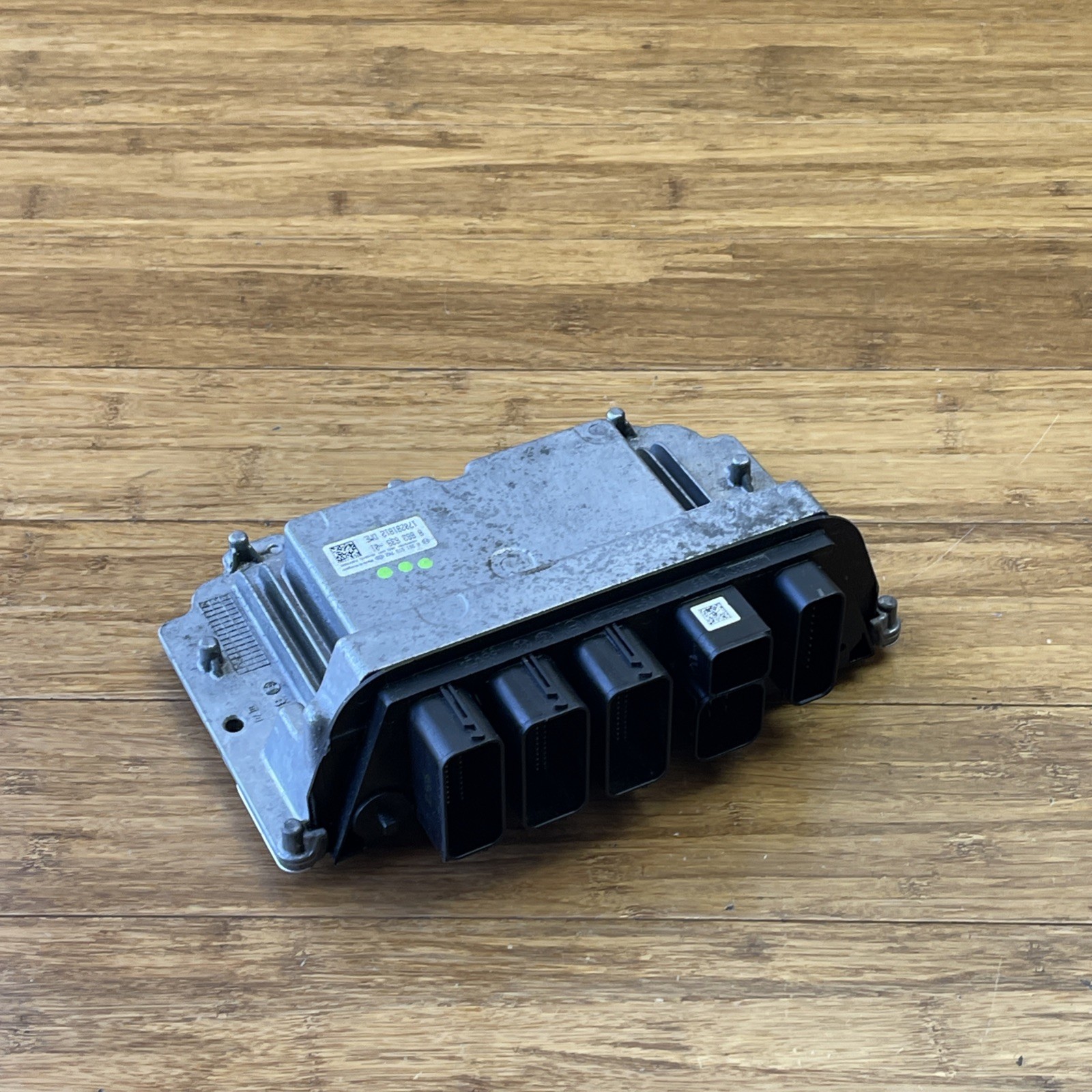 2014-2020 BMW i8 I12 1.5L AWD Engine Control Computer Module ECM Unit OEM