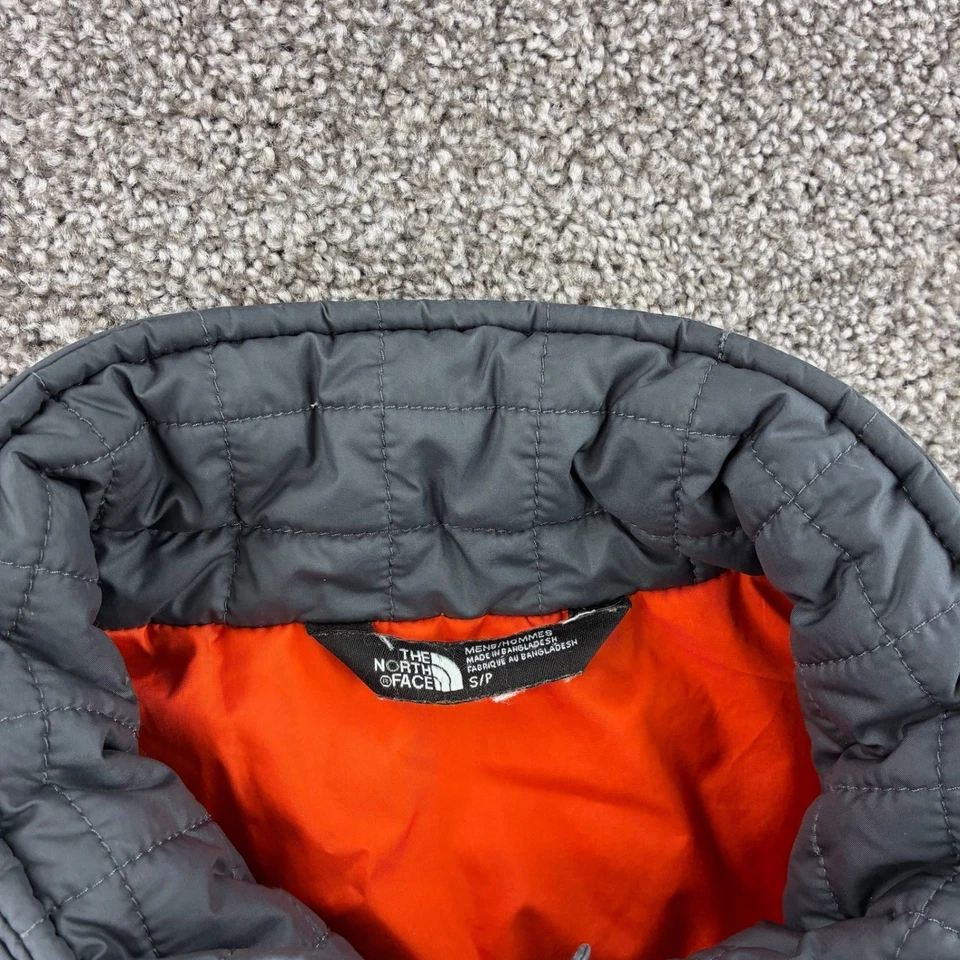 Куртка мужская The North Face Thermoball небольшая серая оранжевая утепленная на молнии - Изображение 3 из 4