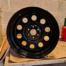 Nissan Novara Black 17 Steel Wheels Set.