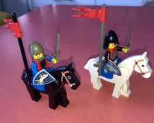 Lot Ancien Figurine Lego Vintage Chevalier Château Moyen Age Dragon Lion Soldat