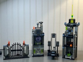 Lego - Studios - Scary Laboratory #1382 (w/Instructions + CD) COMPLETE!