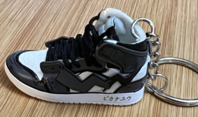 New Mini 3D SNEAKER shoe keychain Grey/White/Black/Zigpop