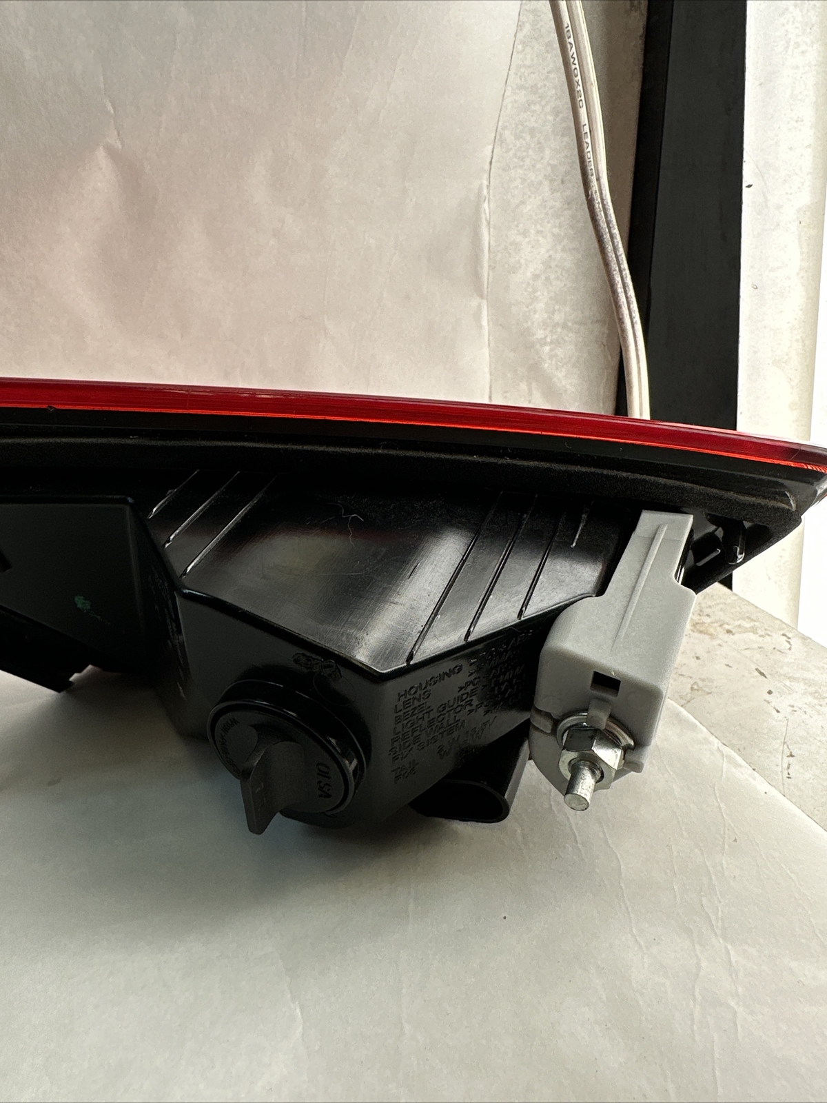 2014-2017 MASERATI GHIBLI S Q4 RIGHT PASSENGER REAR INNER TAIL LIGHT OEM
