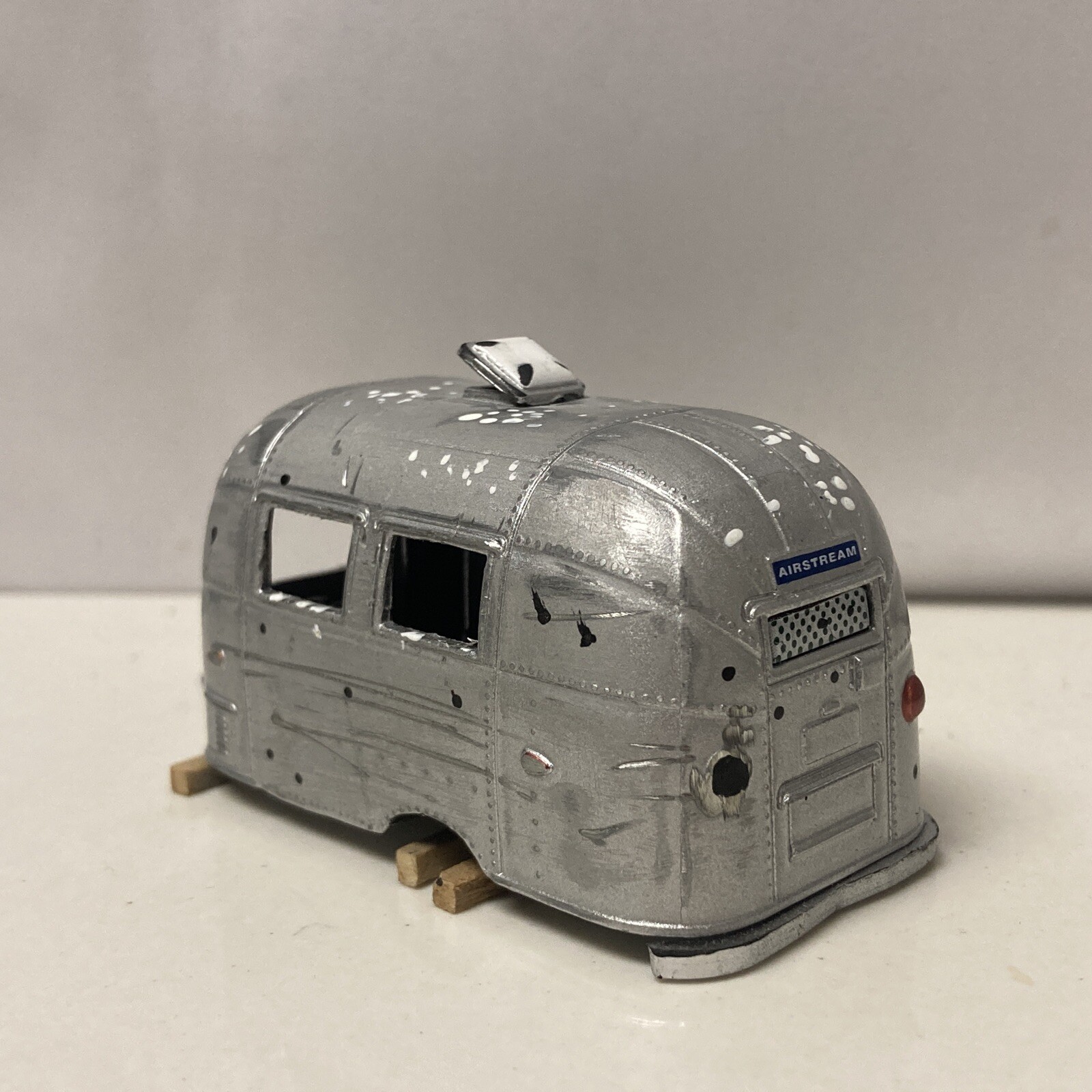 Picture 4 of 6