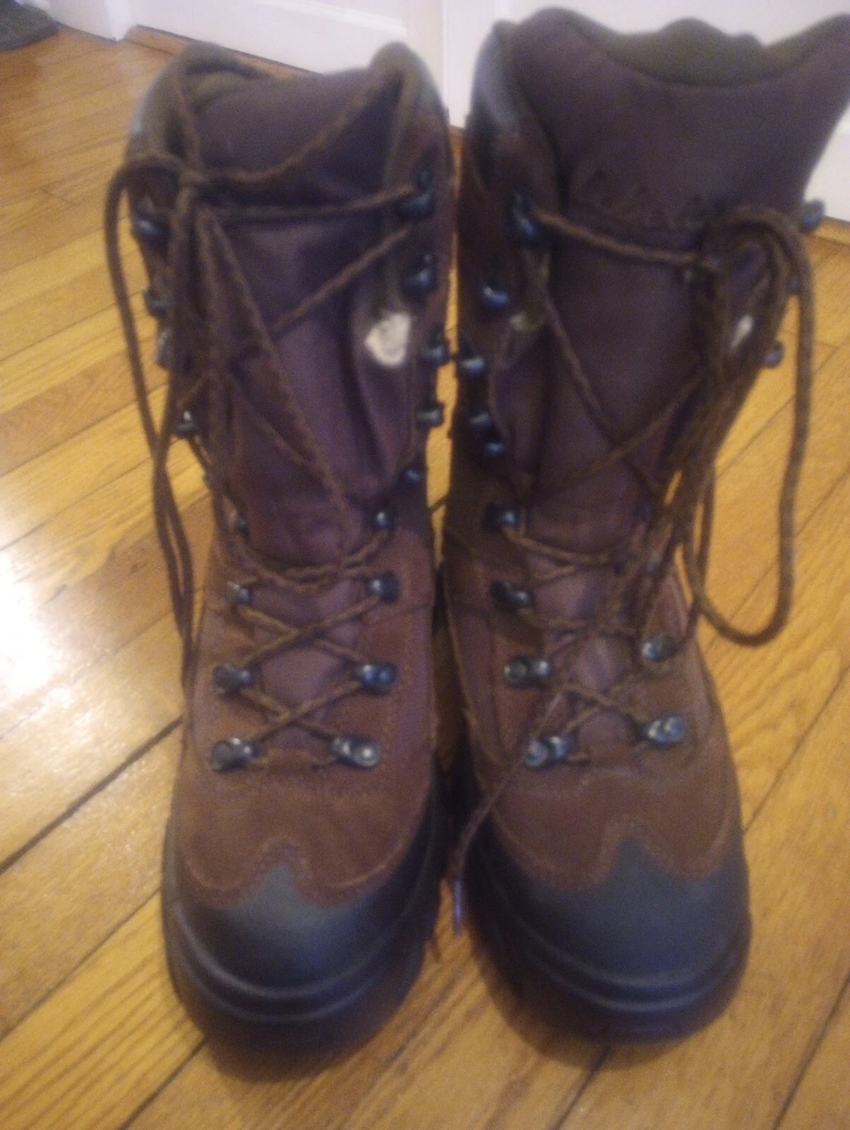 Cabela's 81-3351 Dry Plus Thinsulate Hiking Hunting Camping Boots Women's 9D