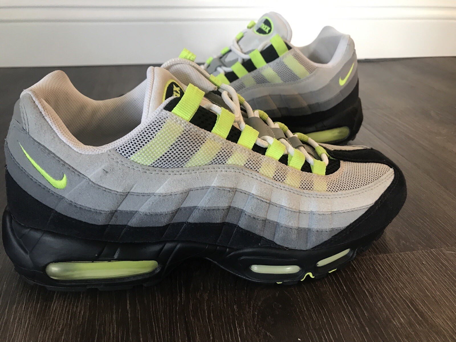 nike 95 size 10