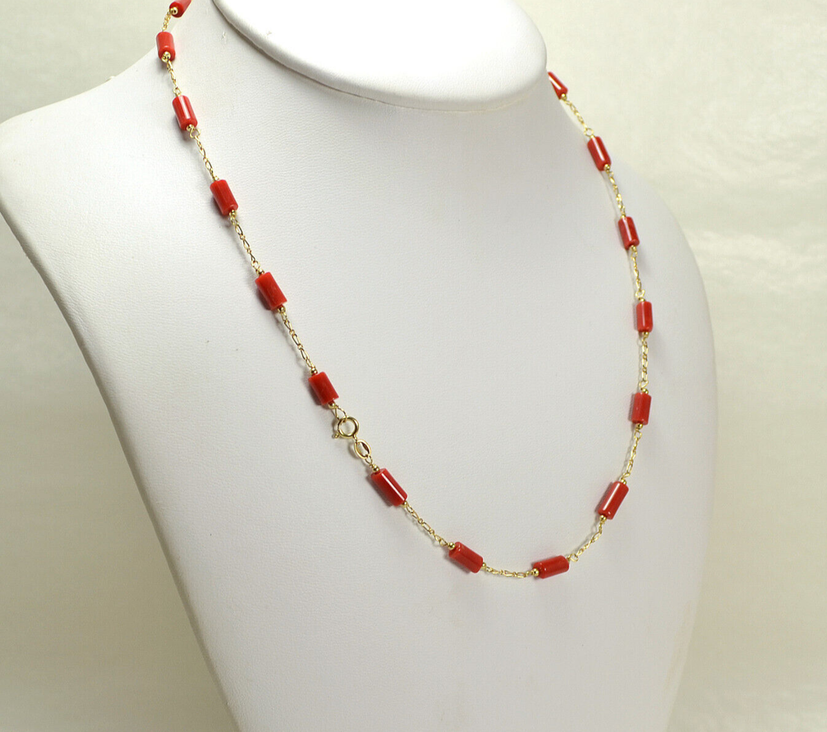 Collier En Or Jaune 18K Avec Corail Rouge De Sardaigne - Longueur 46 Cm - Neuf Avec étiquettes